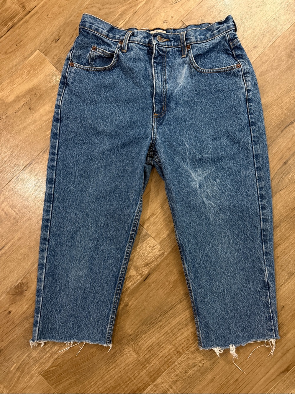 Vintage Guess Cropped Denim Jeans - Size 31